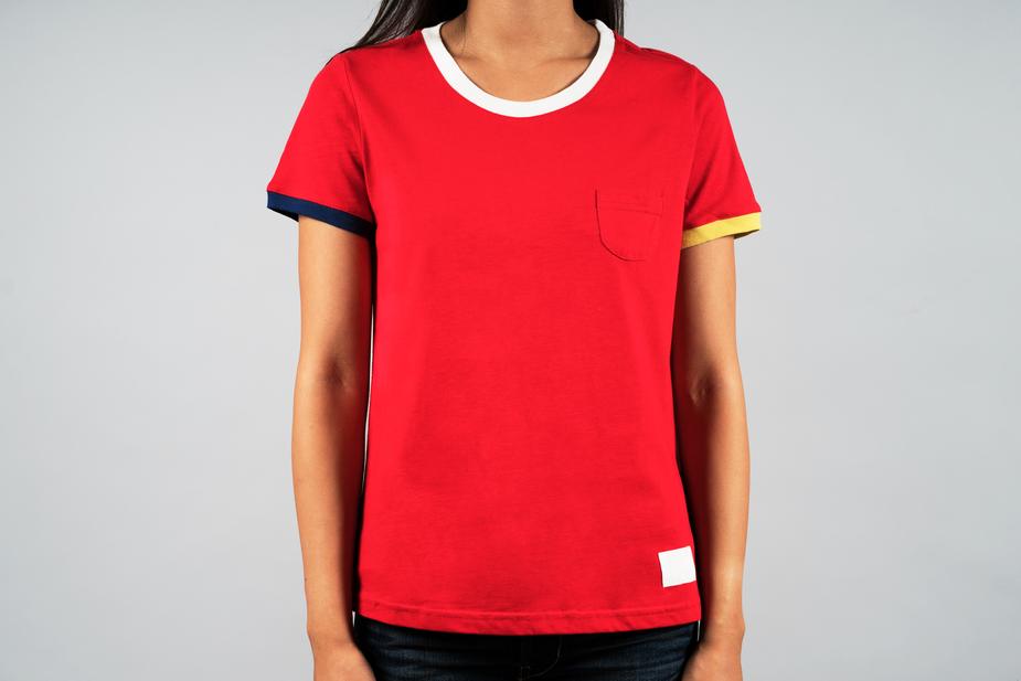 products/womens-red-t-shirt_925x_a4c2d159-659f-4c79-b531-ec7a8dfc31ec.jpg